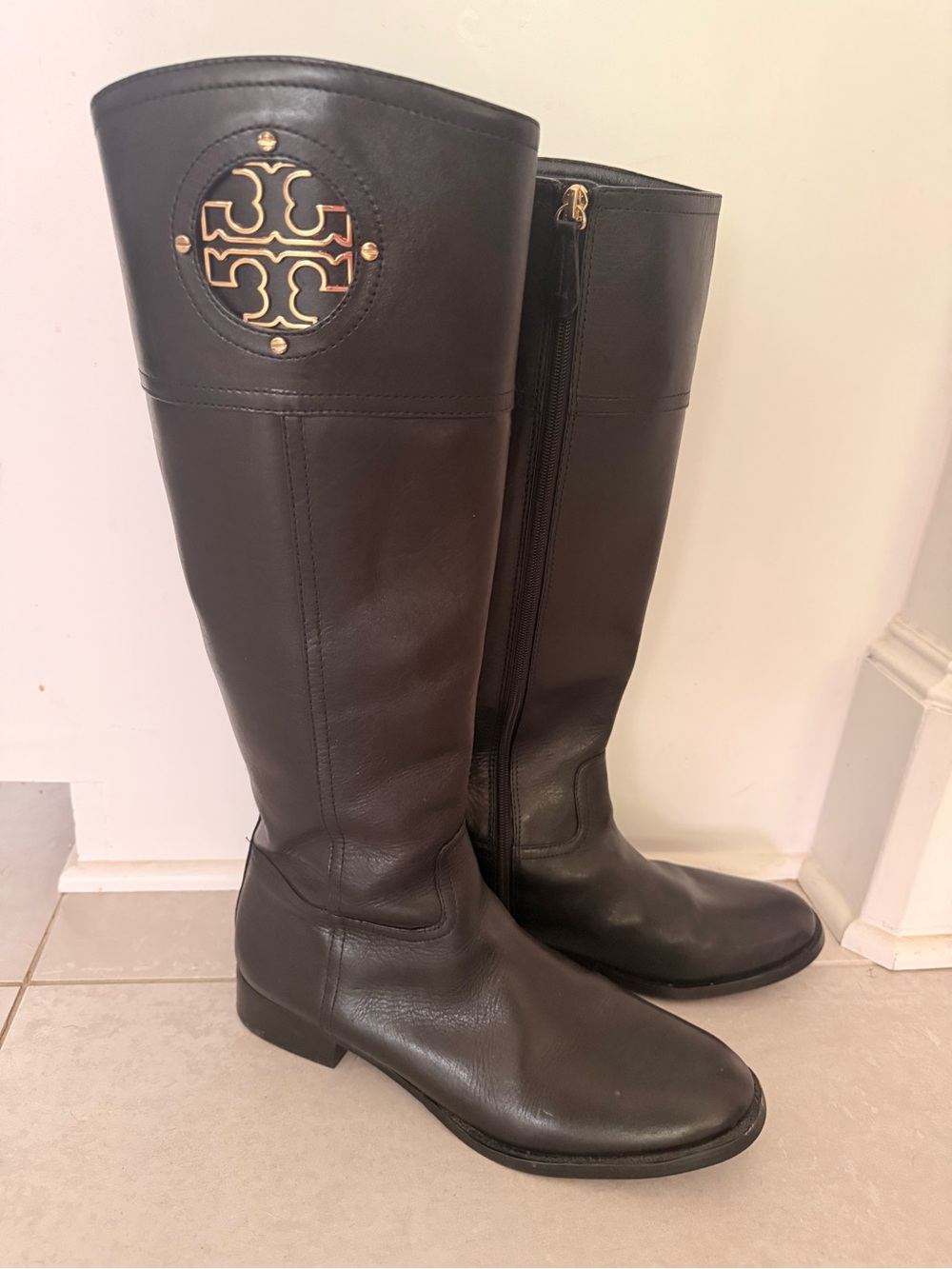 Tory Burch Black Leather Tall Riding Boots with Gold Logo $100 like new